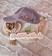 Load image into Gallery viewer, Horse girl Hat

