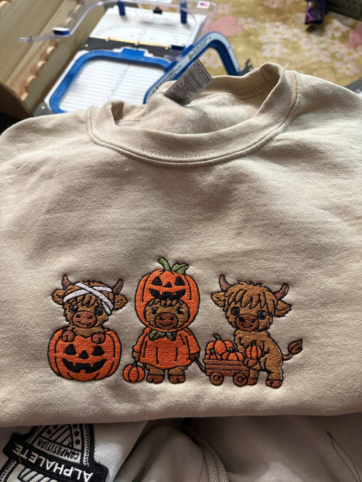 Highland cow Crewneck